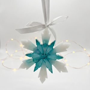 Handgemachte Harz-Schneeflocke