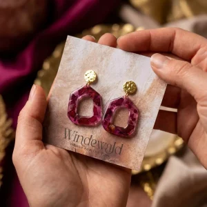 Geometrischer Harz Ohrhänger