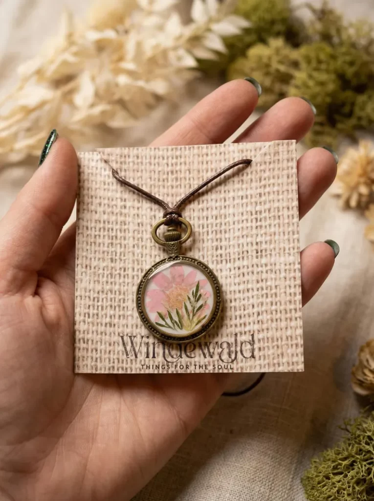 Gepresster Pflanzen-Anhänger | Naturschmuck