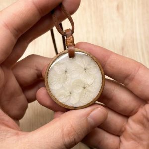 Botanischer Harz Anhänger Kette, Echte Blüten Schmuck