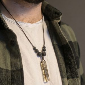 Epoxidharz Anhänger Halskette, Lavastein Diffusor Schmuck, Unisex Heilstein, Boho Minimalistisch Geschenk, Energie Kette, Handgefertigt